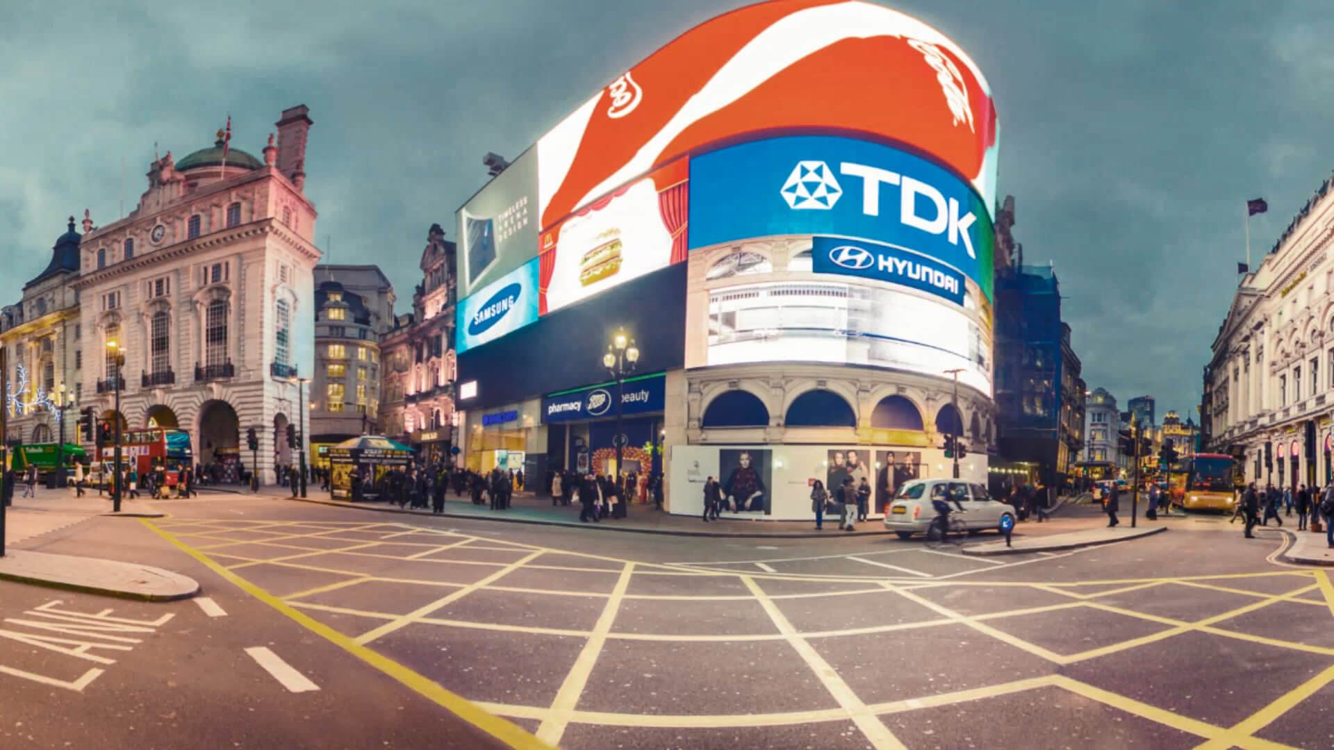 Piccadilly Circus